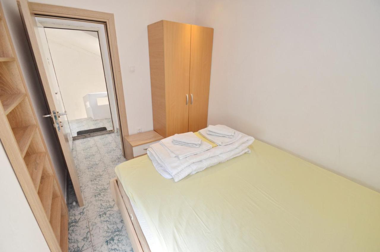 Bugi Apartment Kotor Exterior photo