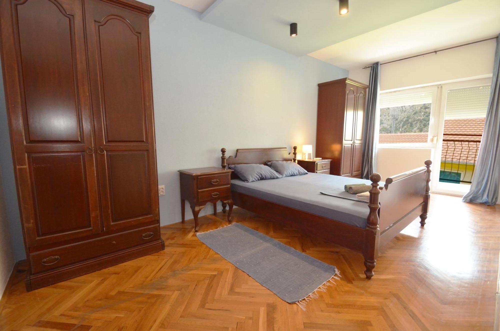 Bugi Apartment Kotor Exterior photo